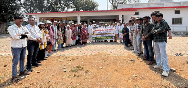उद्यानिकी महाविद्यालय के विद्यार्थियों ने कांग्रेस जिलाध्यक्ष को बताई समस्याएं 