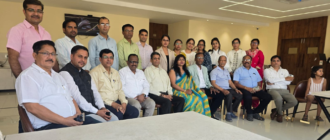 डॉ. कोमल जायसवाल अध्यक्ष और डॉ. अशुतोष दीवान सचिव बने