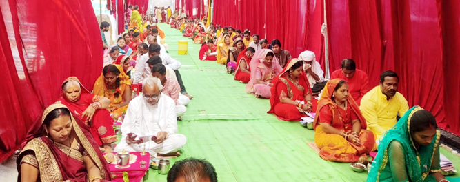 श्री रूद्रात्मक हनुमान मंदिर में 108 जोड़ों ने की श्री सत्यनारायण कथा