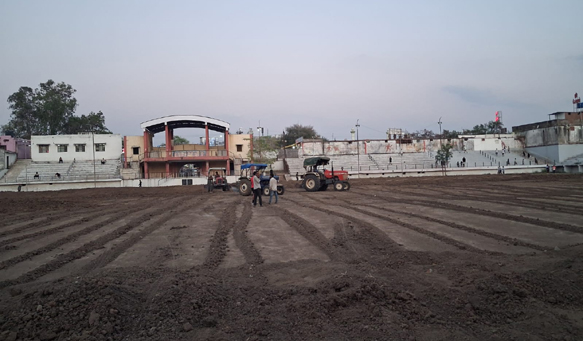  43 लाख की राशि से ओलंपिक स्टेडियम ग्राउंड में हो रहा ग्रॉस फील्ड का कार्य