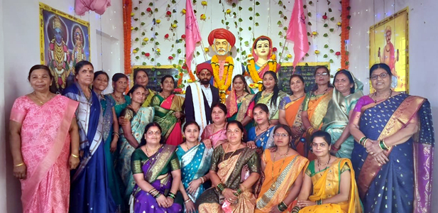 महात्मा ज्योतिबा फुले जयंती पर माली समाज ने निकाली वाहन रैली