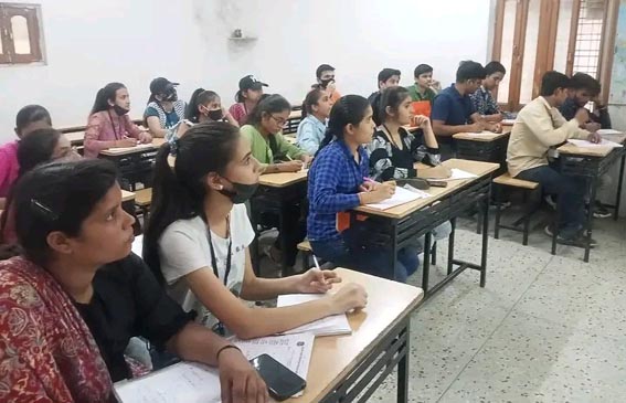 महात्मा फुले जयंती पर निः शुल्क कम्प्यूटर प्रशिक्षण 15 जून से 