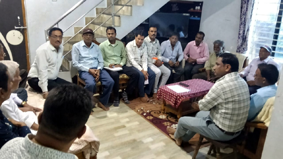 श्री विश्वकर्मा बढ़ई समाज विकास समिति की जिला स्तरीय बैठक संपन्न