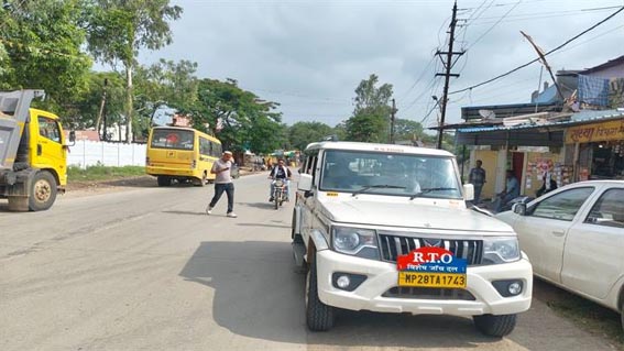 चांद-चौरई क्षेत्र में स्कूल वाहनों की सघन जांच