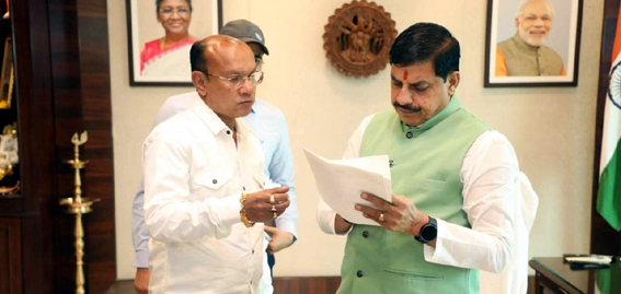 मुख्यमंत्री के सामने रखी हर्रई में नियमित एसडीएम कोर्ट खोलने की मांग