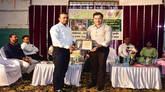 सतपुड़ा आईटीआई में ब्रांडिंग एवं मार्केटिंग पर दिया प्रशिक्षण