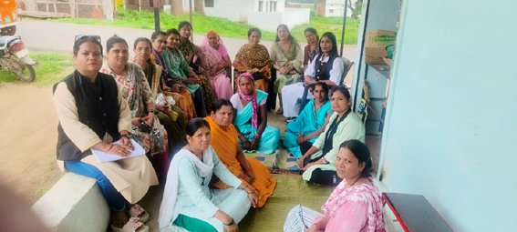 महिला कांग्रेस सेवादल ने काराबोह में की बैठक
