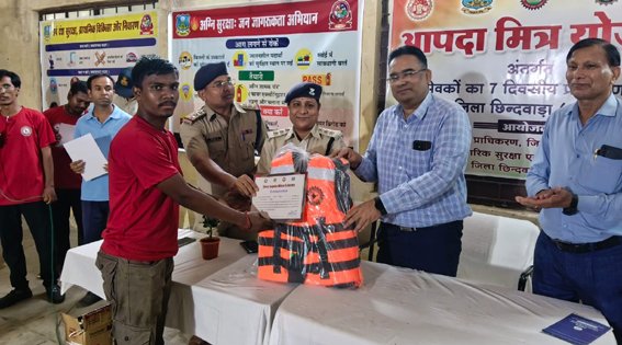 125 आपदा मित्र आपदा के समय  निभाएंगे अहम भूमिका