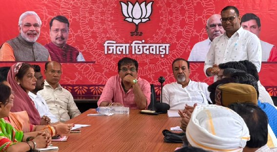 संगठन की मजबूती और जनसेवा भाजपा की प्राथमिकता: आदित्य बबला शुक्ला
