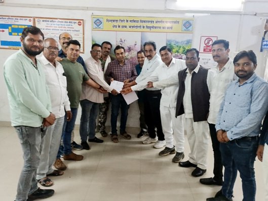 कमलनाथ व नकुलनाथ ने किसानों की बिजली समस्याओं को गम्भीरता से लिया