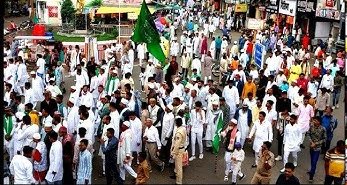 ईद मिलादुन्नबी के जुलूस का कांग्रेस ने किया जोरदार स्वागत