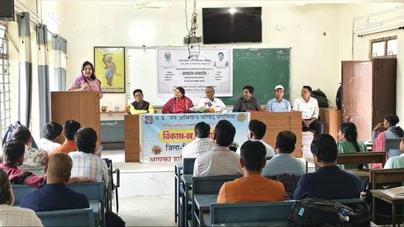 परासिया में एमएसडब्ल्यू एवं बीएसडब्ल्यू के नवीन सत्र का शुभारंभ