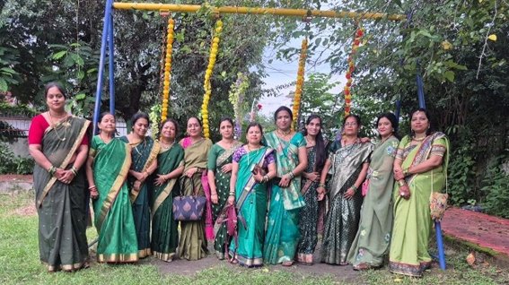 गणेश कॉलोनी में महिलाओं ने मनाया हरियाली महोत्सव