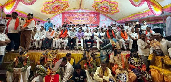 सिंगोड़ी कबीरवाड़ा के भुजलिया महोत्सव में विजेताओं को सांसद ने किया पुरस्कृत