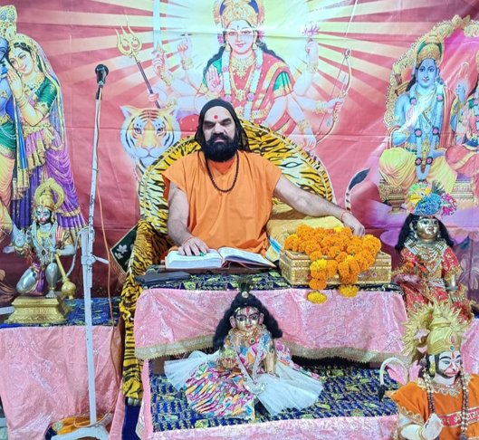 अनगढ़ हनुमान मंदिर में प्रारंभ हुई श्रीकृष्ण कथा