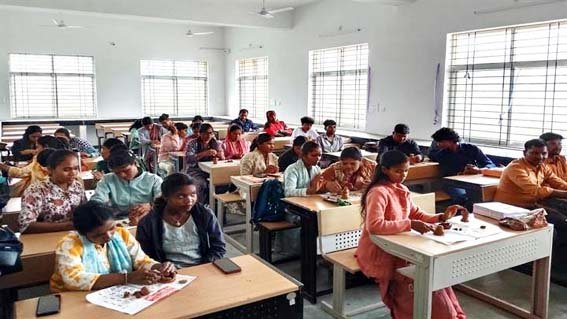 तामिया में गणेश प्रतिमा निर्माण प्रशिक्षण कार्यशाला आयोजित