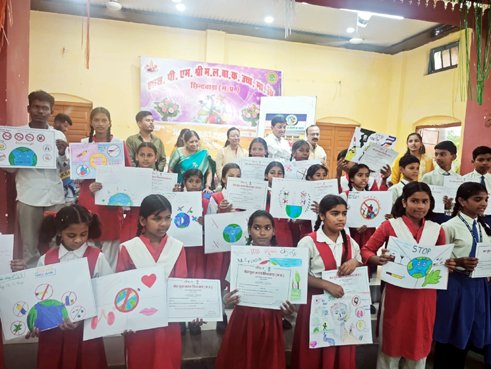 चित्रों के माध्यम से दिया नशा मुक्ति का संदेश