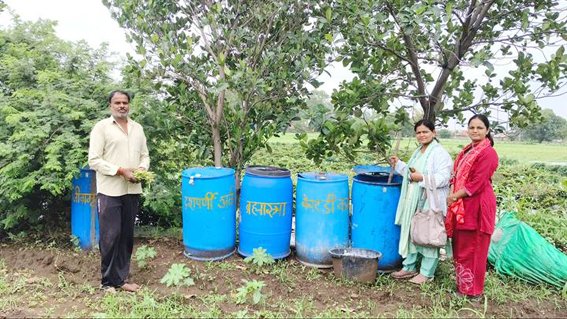 4 एकड़ में जैविक उत्पादों की बिक्री से कमाए 3.20 लाख