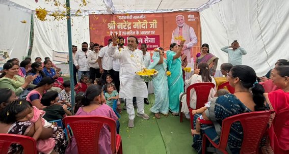 आंगनवाड़ी कार्यकर्ता, सहायिका एवं आशा कार्यकर्ता जनसेवा की महत्वपूर्ण कड़ी: शेषराव यादव