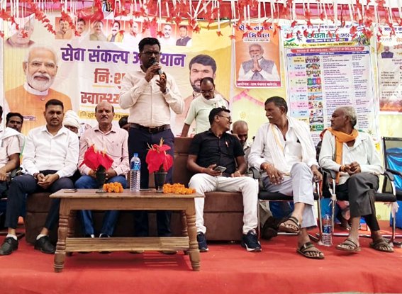 गांवों के विकास के लिए भाजपा सरकार कृतसंकल्पित: विक्रम अहके