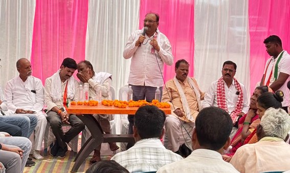 कांग्रेस की पांच दिवसीय पदयात्रा के दूसरे दिन बिछुआ में जनसंवाद