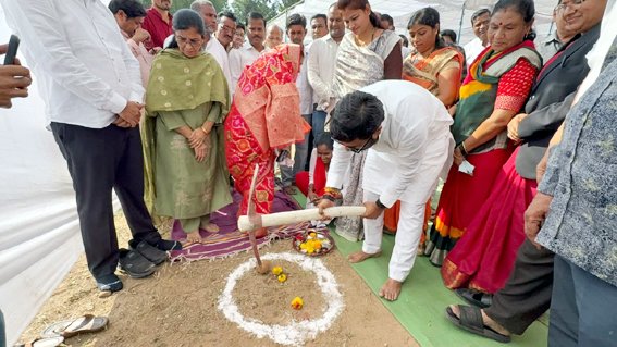 सांसद ने रखी सौसर-पिपलानारायणवार में निर्माण कार्यों की आधारशीला