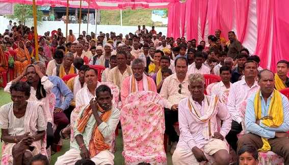 अंतिम छोर में बसे आदिवासियों को मिल रहा सरकरी योजनाओं का लाभ: सांसद