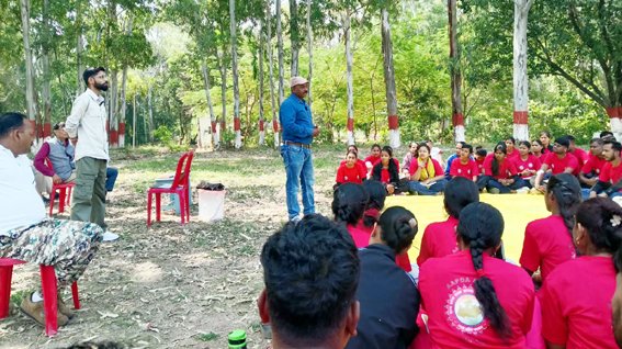 आपदा मित्रों को दिया गया सर्पदंश से बचाव और जागरूकता प्रशिक्षण 