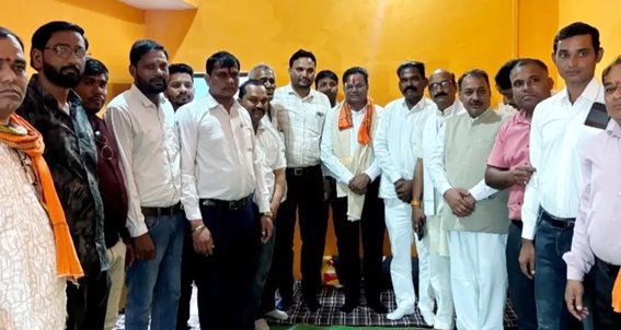 पिछड़ा वर्ग मोर्चा जिलाध्यक्ष डॉ. गोपाल यदुवंशी चौरई पहुंचे